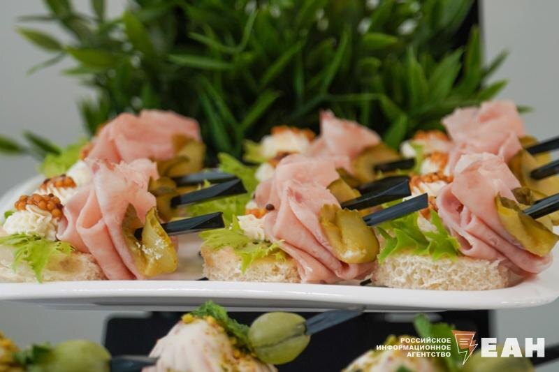    Фото: ЕАН / Закуски на блюде
