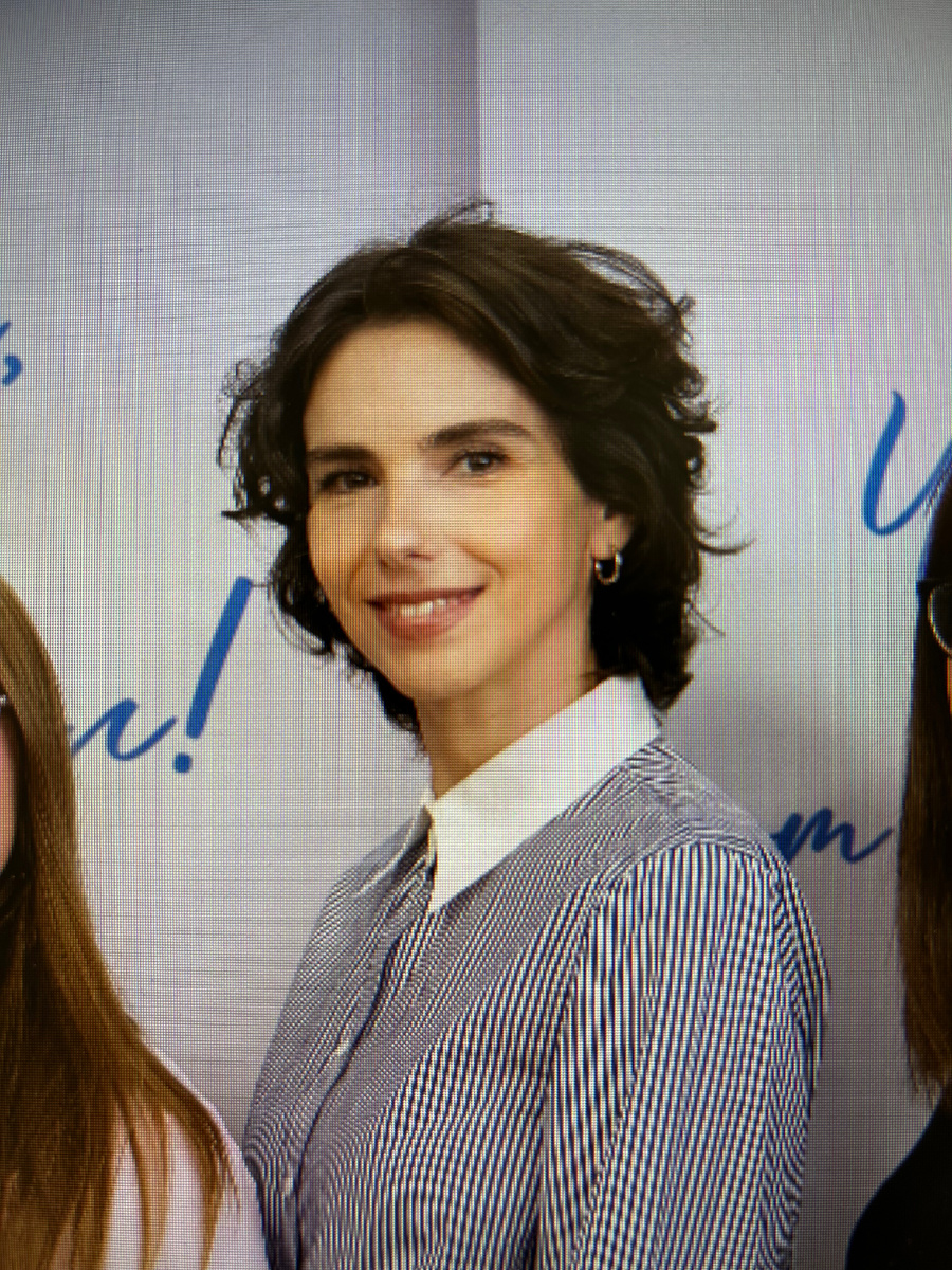 Это я на дне водоканала 1 ноября. Самой вообще не хочется фотографироваться