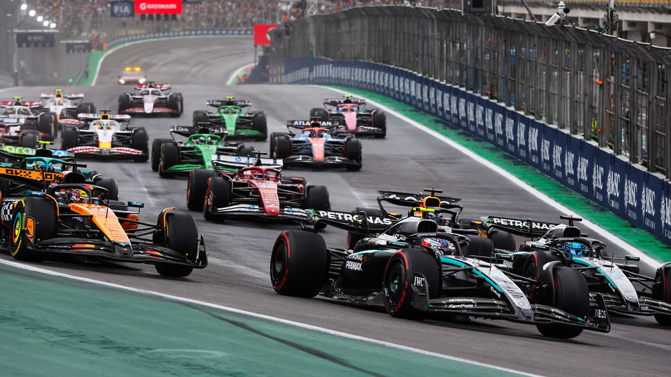 Перепад высот на «Интерлагосе» составляет около 40 м.📷Фото: Mercedes AMG