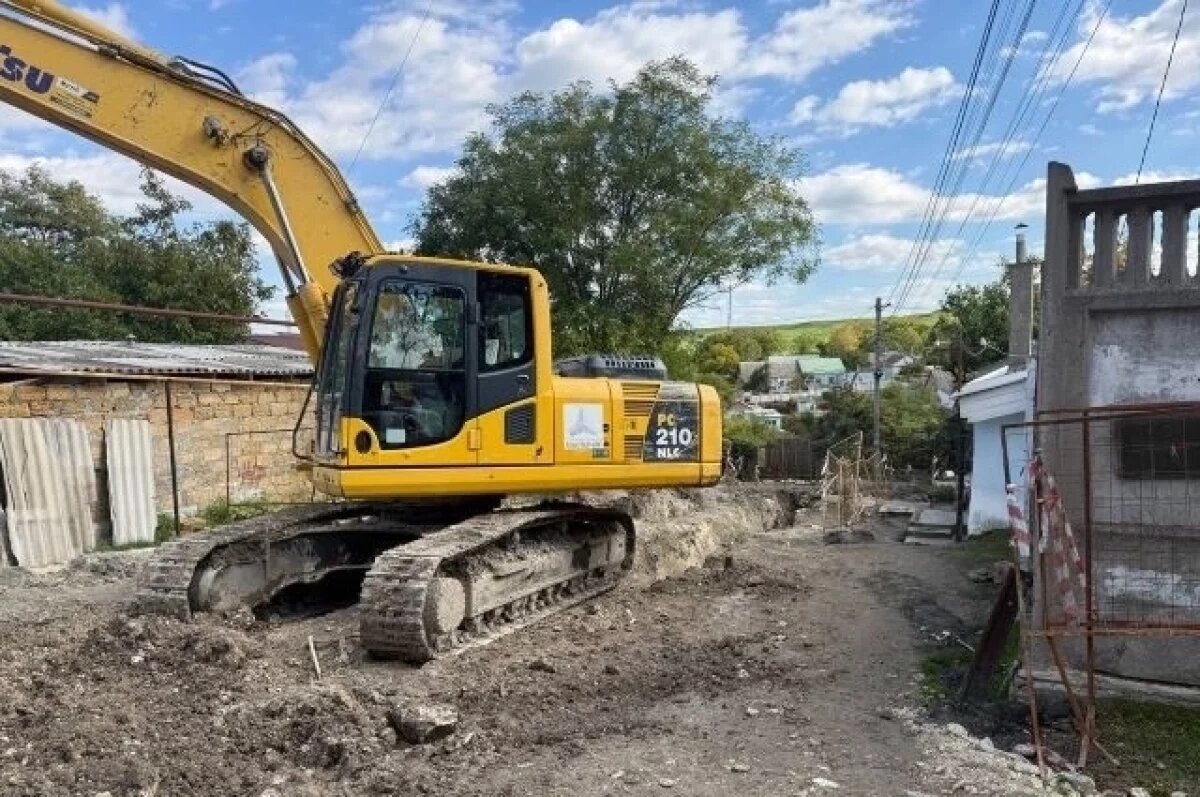    Рабочие случайно засыпали тело погибшего от падения в траншею симферопольца