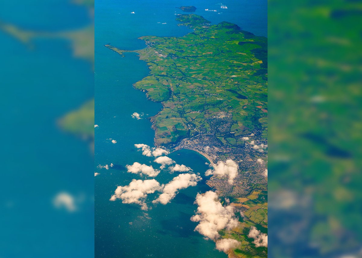    Остров Мэн с высоты птичьего полета. Источник фотографии: wikipedia.org