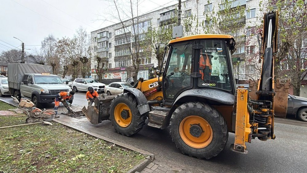    В Кирове готовят ливневую канализацию к зиме