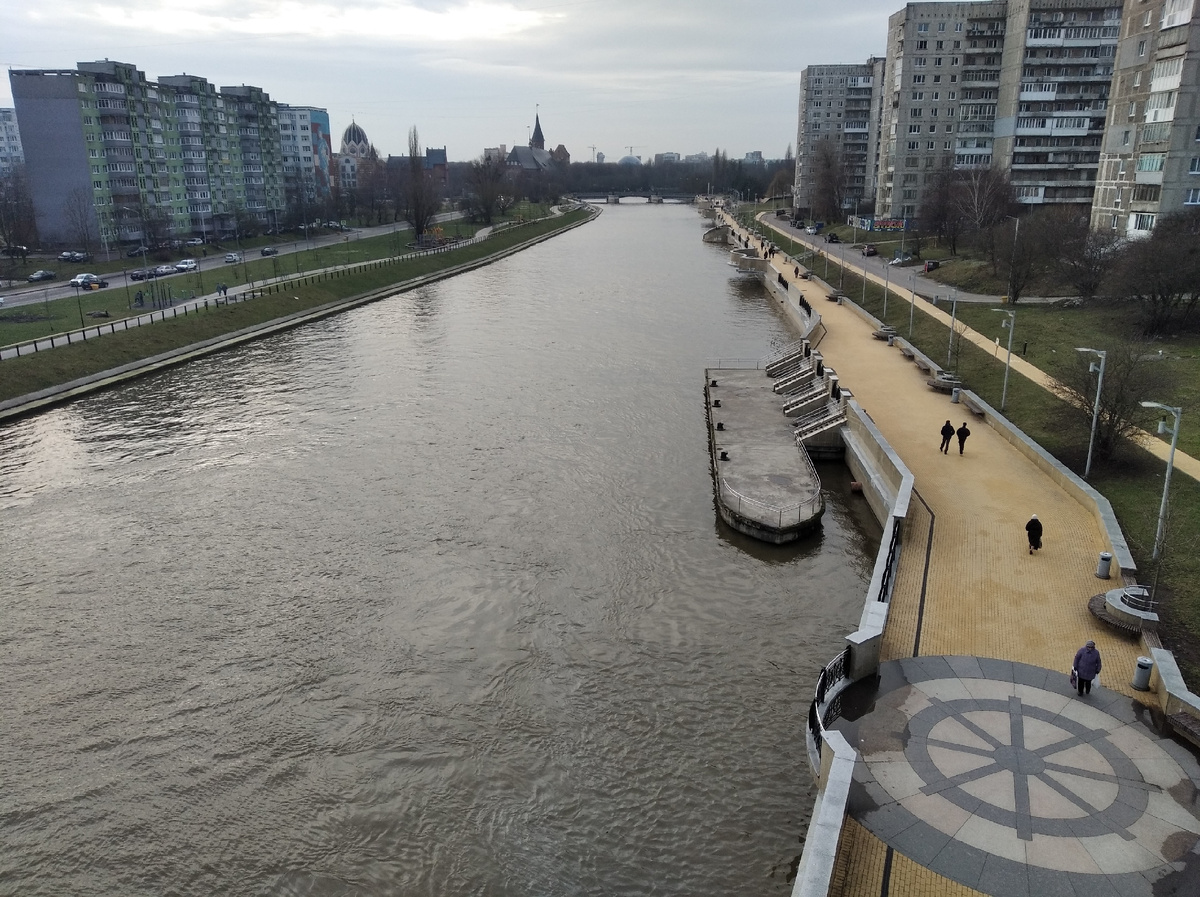 Набережная адмирала Трибуца со Второй эстакады