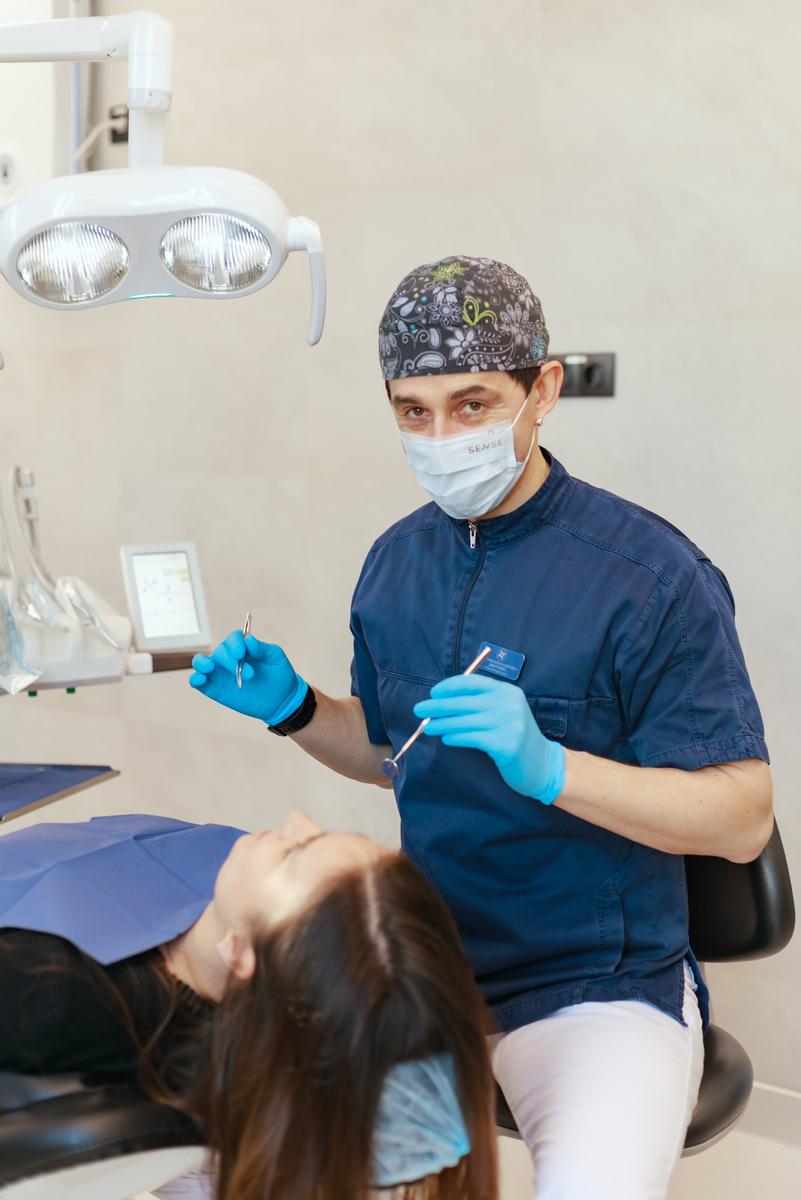 Фотография взята с сайта стоматологии Дмитрович Фэмили https://www.dmitrovich.ru/