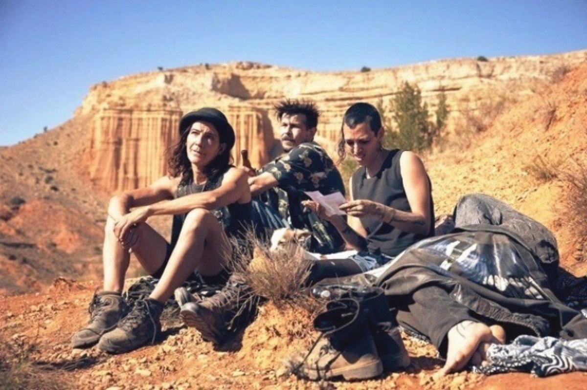 «Сират» (2025). Реж.: Оливер Лаше. Триллер, драма.