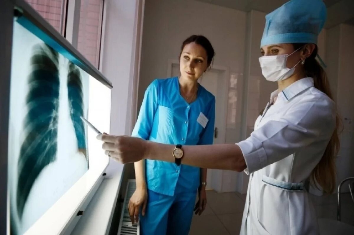    В структуру здравоохранения Кубани в 2025 году устроились более 600 человек