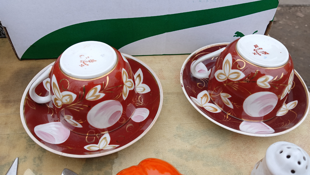 Барахолка в свежем ноябре. Фото автора 