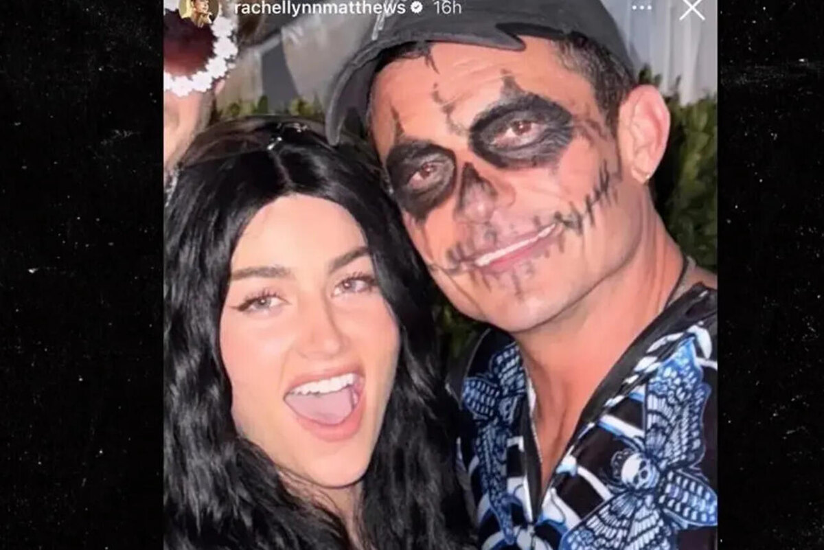    Орландо Блум с новой подружкой Социальные Сети