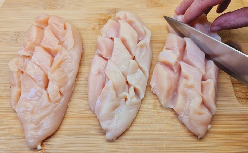 Куриная грудка в сметане: секрет бархатной нежности и сытного ужина