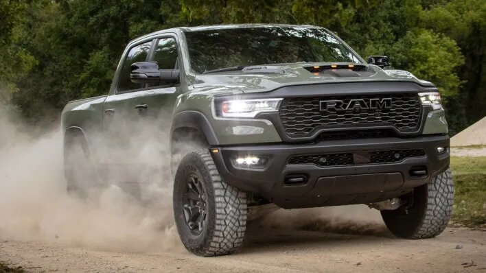 2026 Ram 1500 RHO Crew Cab 4×4. (Ram).