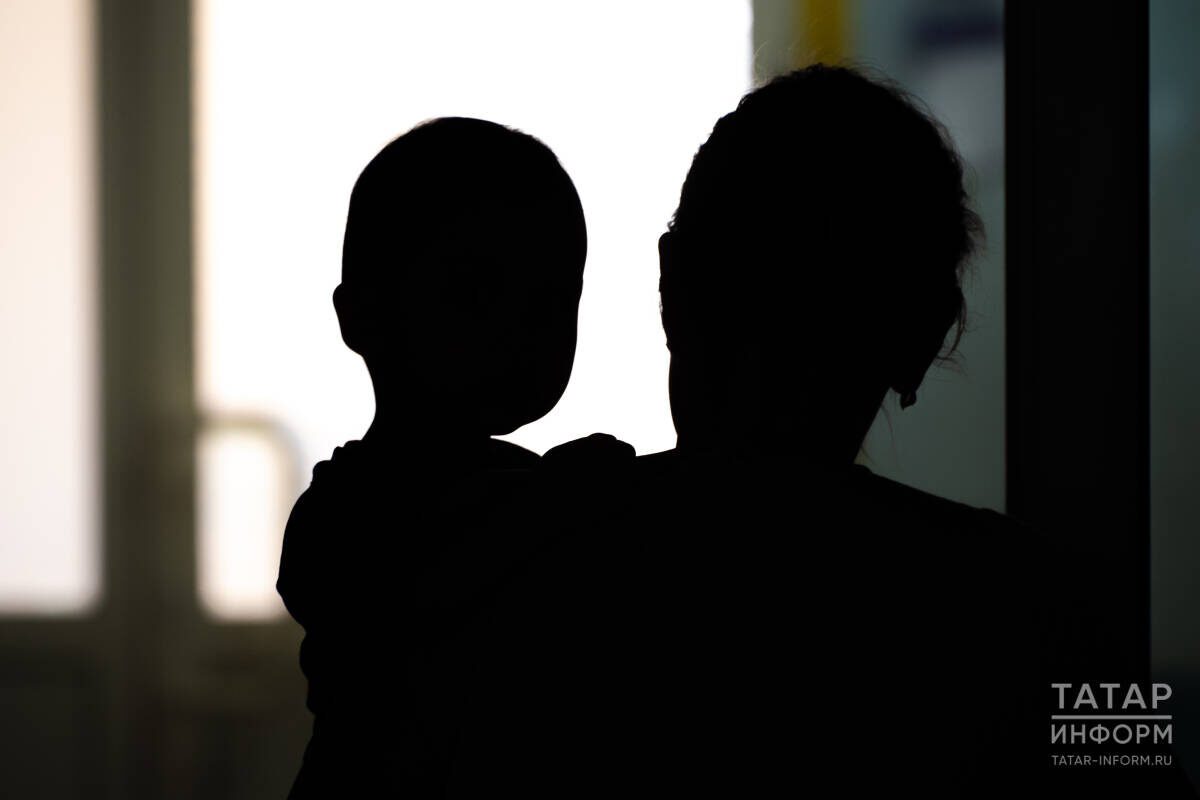 В этом году было решено включать в проект и тех, кто ранее был лишен родительских прав, чтобы попытаться сохранить семьи и вернуть детей родителямФото: © «Татар-информ»