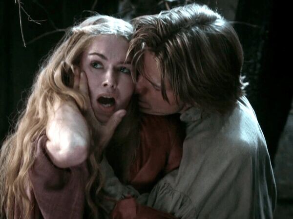    © Фото : Bighead Littlehead / HBO (2011 – ...)