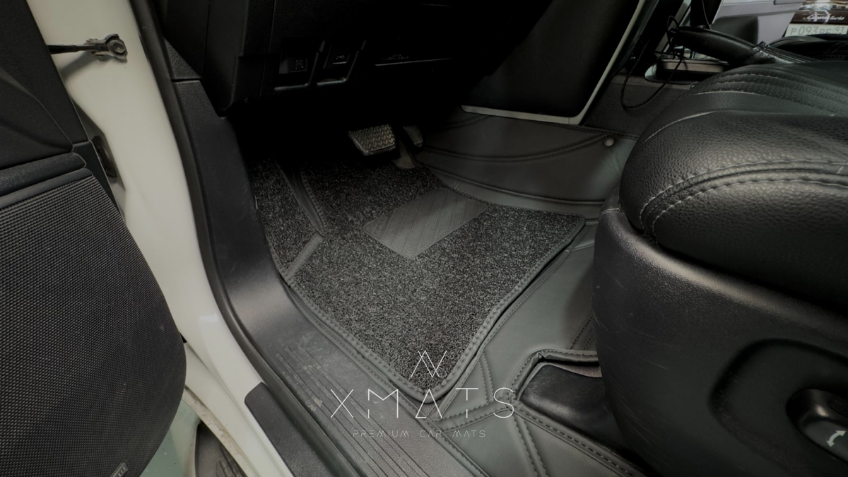 3D коврики Toyota Land Cruiser 