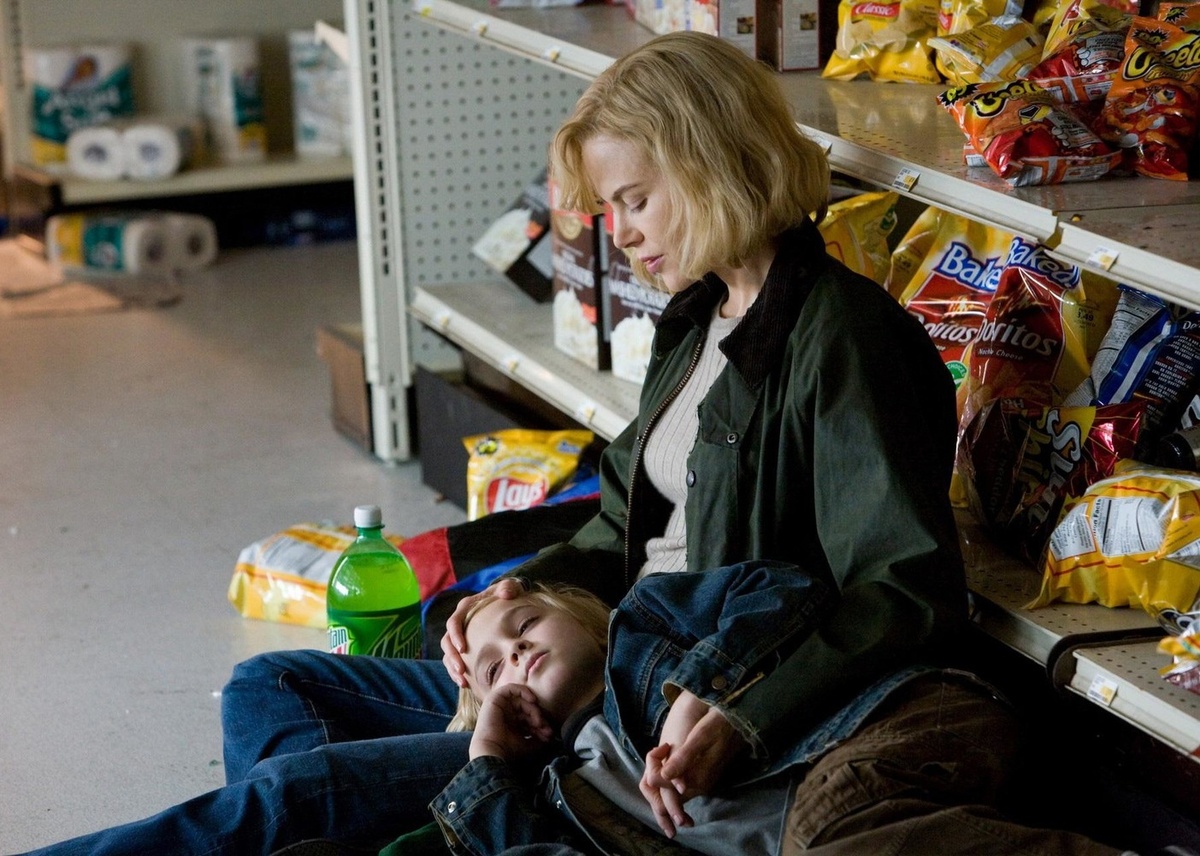 Кадр из киноленты "Вторжение/The Invasion" 