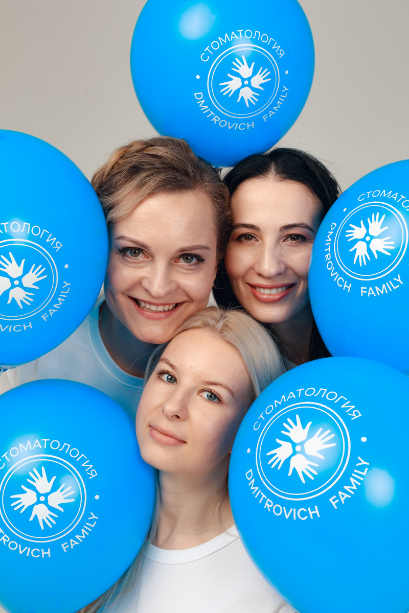 Фотография взята с сайта стоматологии Дмитрович Фэмили https://www.dmitrovich.ru/
