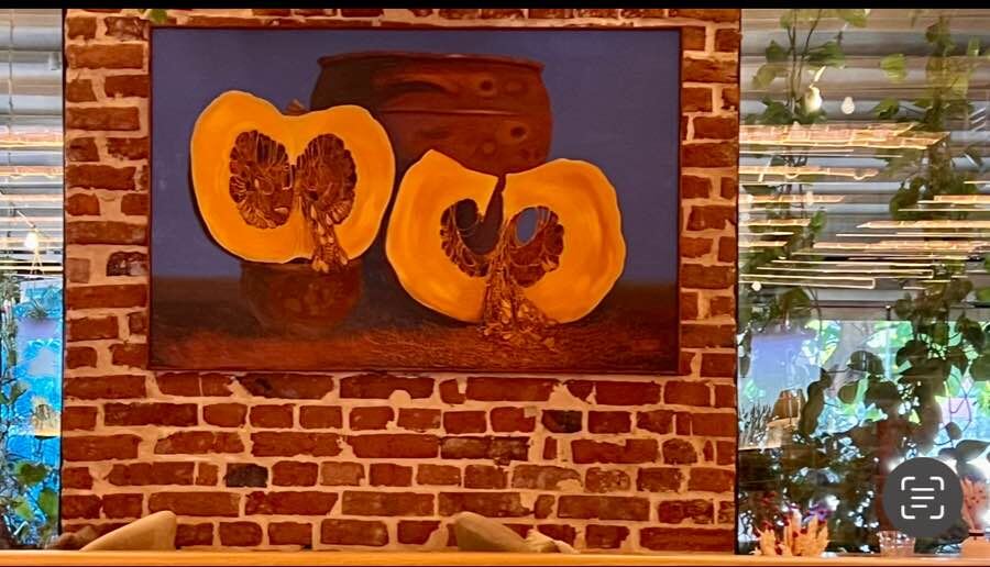 Картина Сергея Ворышева в ресторане "Rodina". Фото автора канала