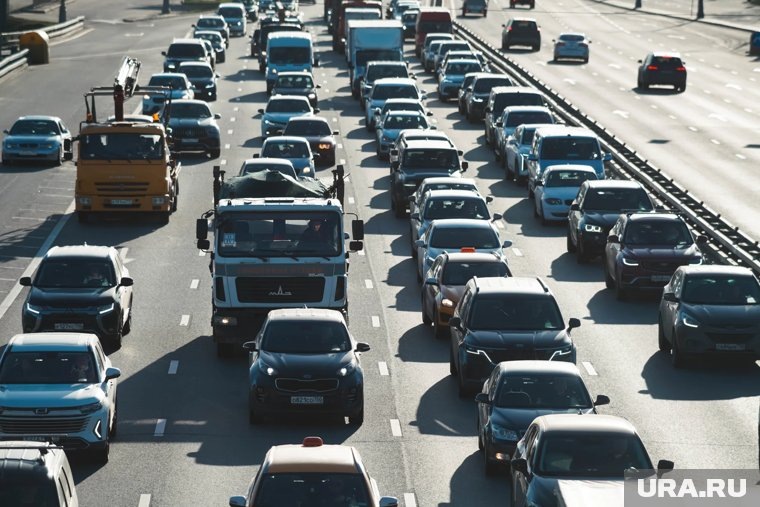     Цены на бензин в Тюменской области продолжают расти