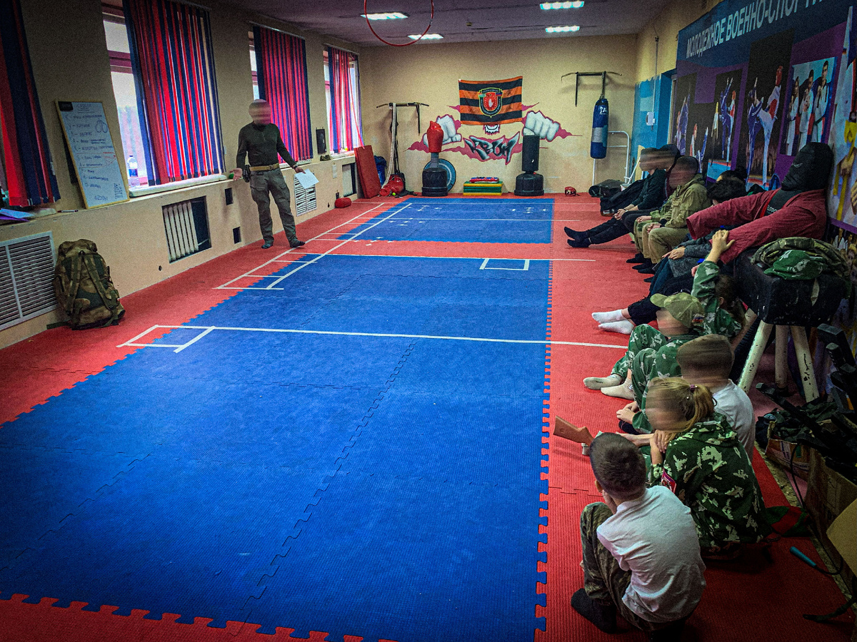 В гостях у "Отважных".