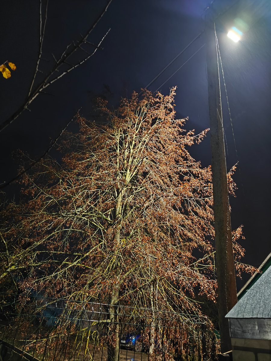 Утром ухожу на работу - темно, возвращаюсь с работы - снова темно... 