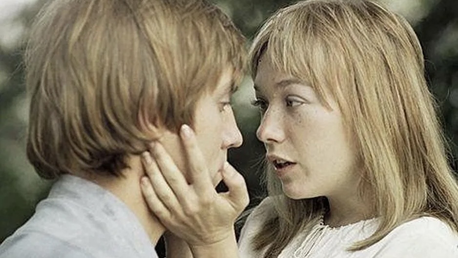 «Романс о влюблённых»: как на площадке столкнулись три женщины Кончаловского, почему фильм обожали на Кубе и за что критиковали режиссёра