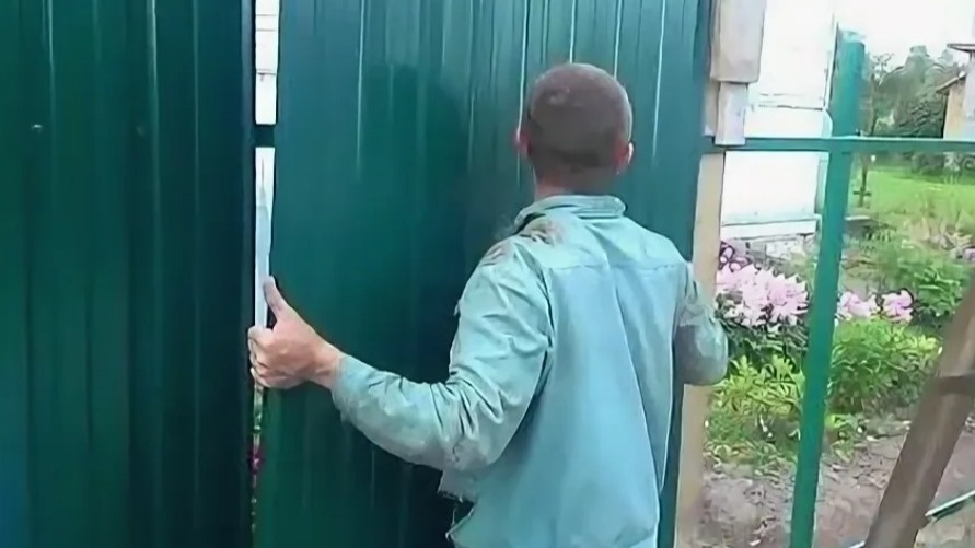 Делаю забор сам