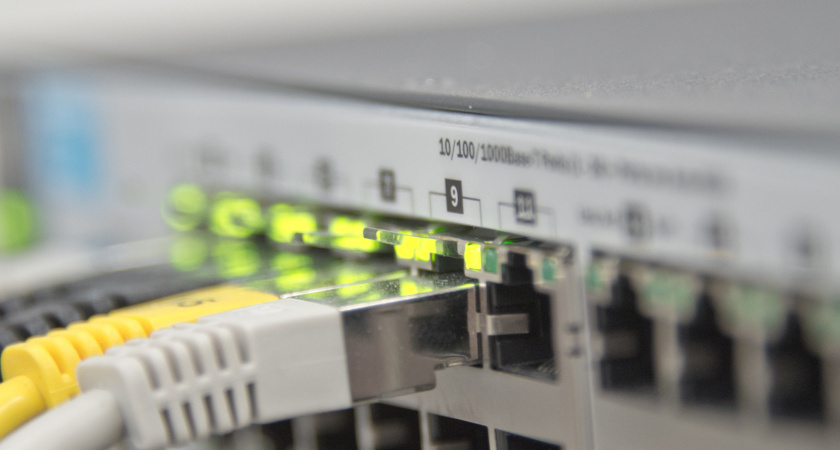    Нужно ли отключать роутер перед сном - запомните раз и на всю жизнь