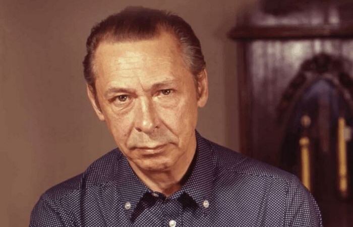 У медали всегда две стороны.