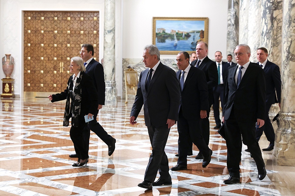 Шойгу встретился с президентом Египта.