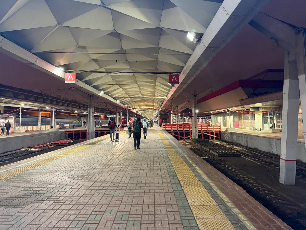 На Ленинградском вокзале во всю идет ремонт 