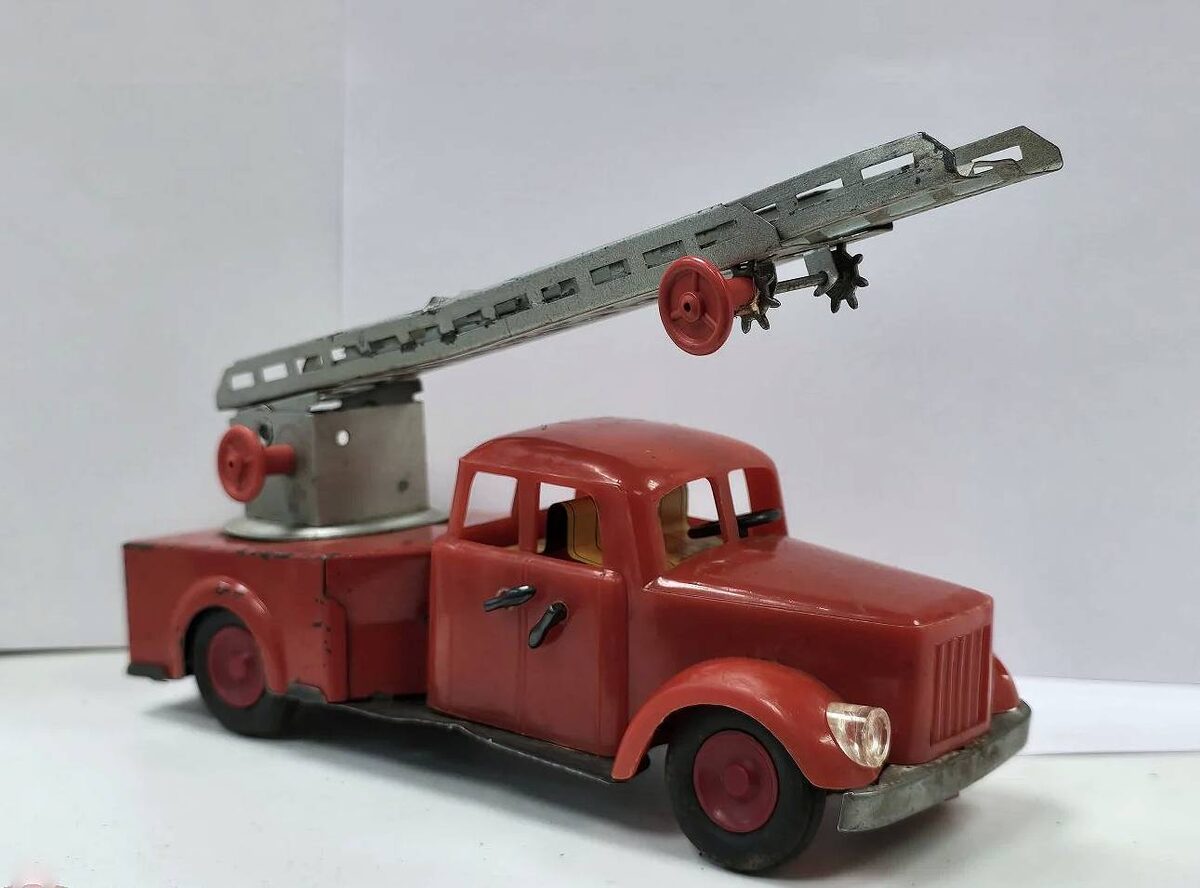 Фото из открытых источников, листаем галерею -->>