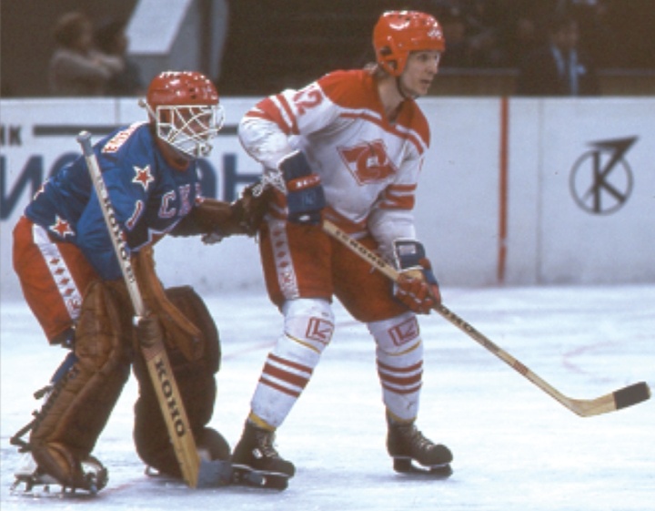 Фото из открытых источников (спартаковец С.Шепелев у ворот СКА)