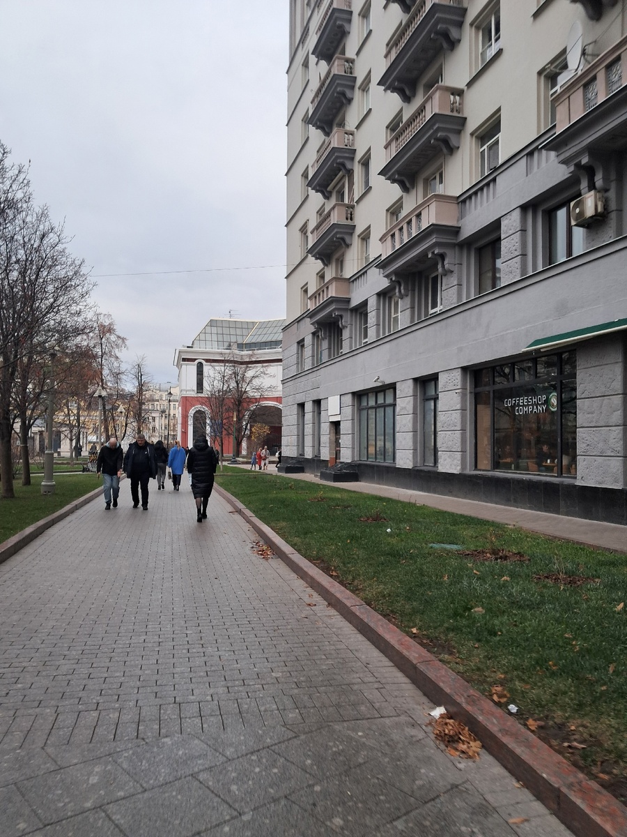 Теплее чем у нас 