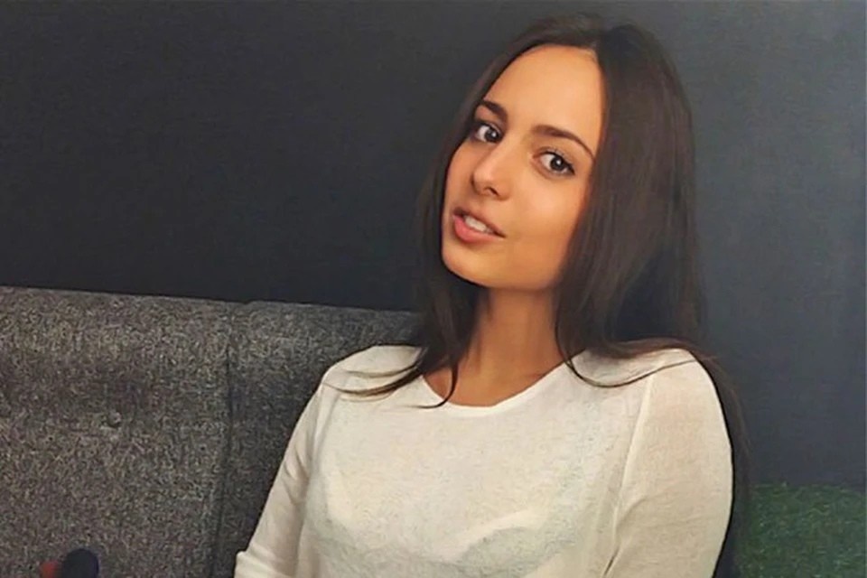 Аня- умница и красавица - просто связалась с плохим парнем.