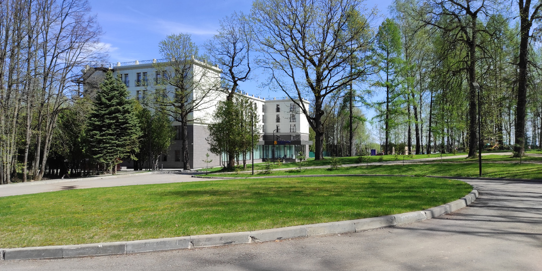 Какую сумму нужно держать в банке, чтобы не платить налог на доход по вкладам за 2025 и 2026 годы?