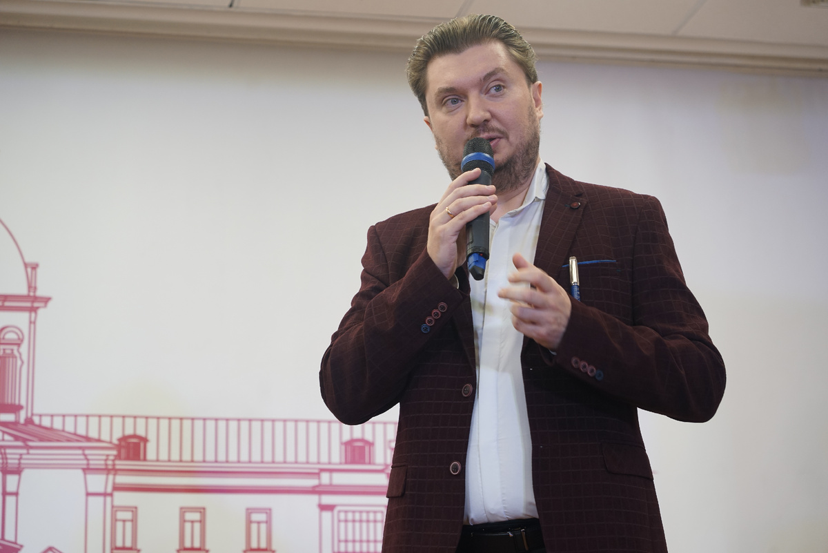 Илья Ушуллу