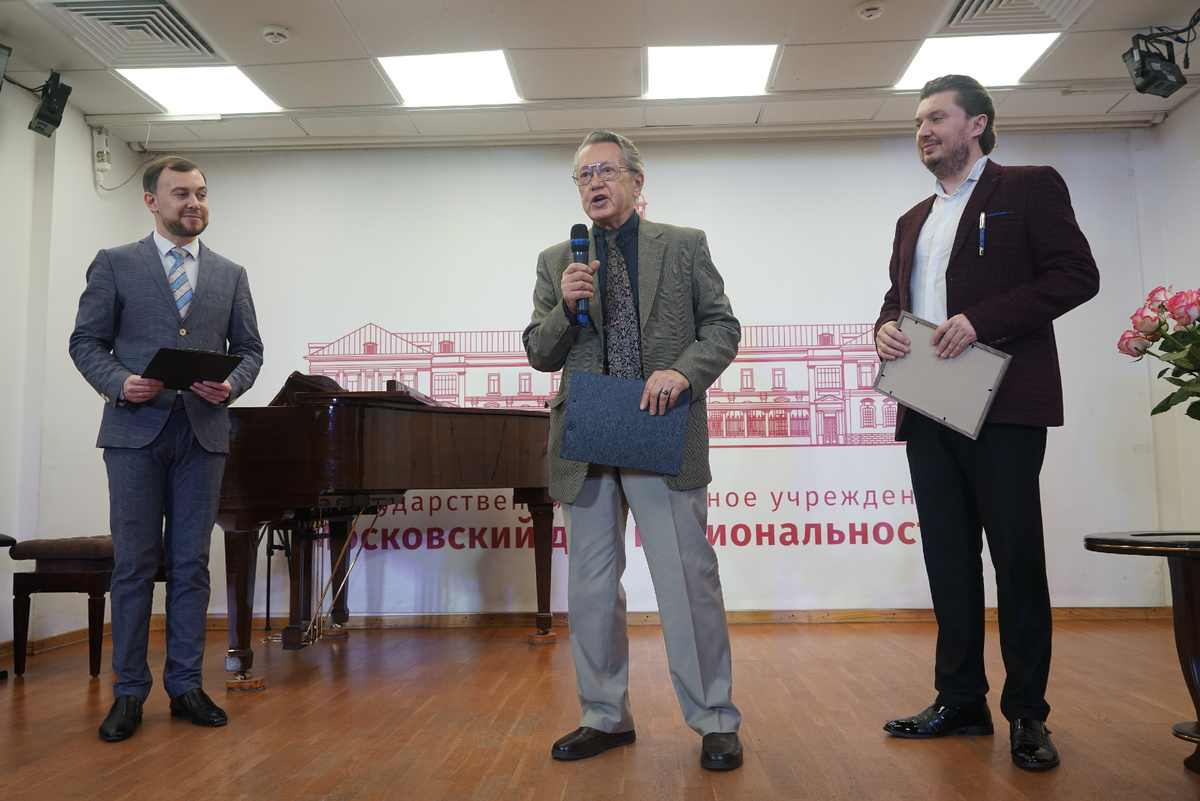 Артём Косыгин, Орест Добриков, Илья Ушуллу