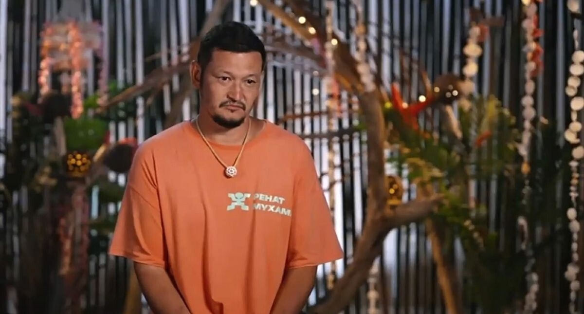 На ком женат новый участник "Звезд в джунглях" Ренат Мухамбаев. Фото: телеканал ТНТ