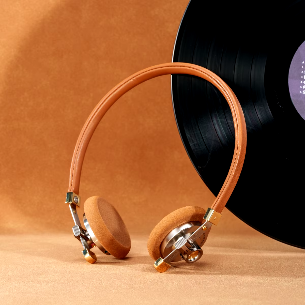 Проводные наушники с ретро-дизайном