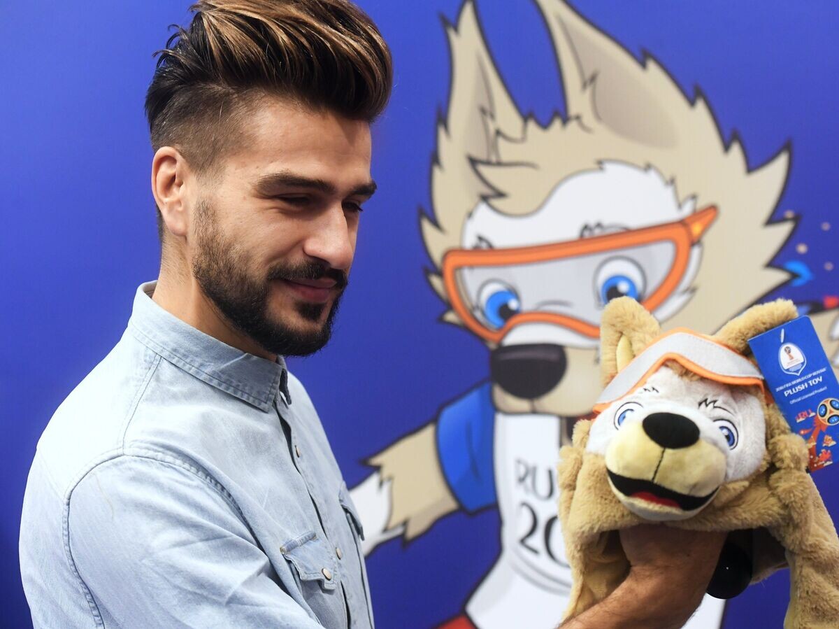    Открытие официального магазина атрибутики ЧМ-2018 по футболу© РИА Новости / Алексей Куденко