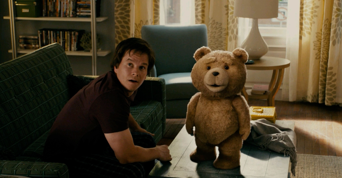 Кадр из фильма "Третий лишний" 