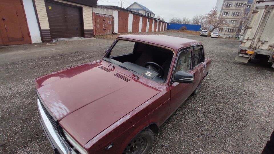    Поврежденные машины. Источник: "Инцидент Бийск"