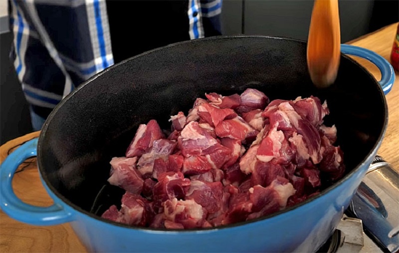 Готовим особое блюдо: делаем гречку главным блюдом с мясом, грибами и овощами 