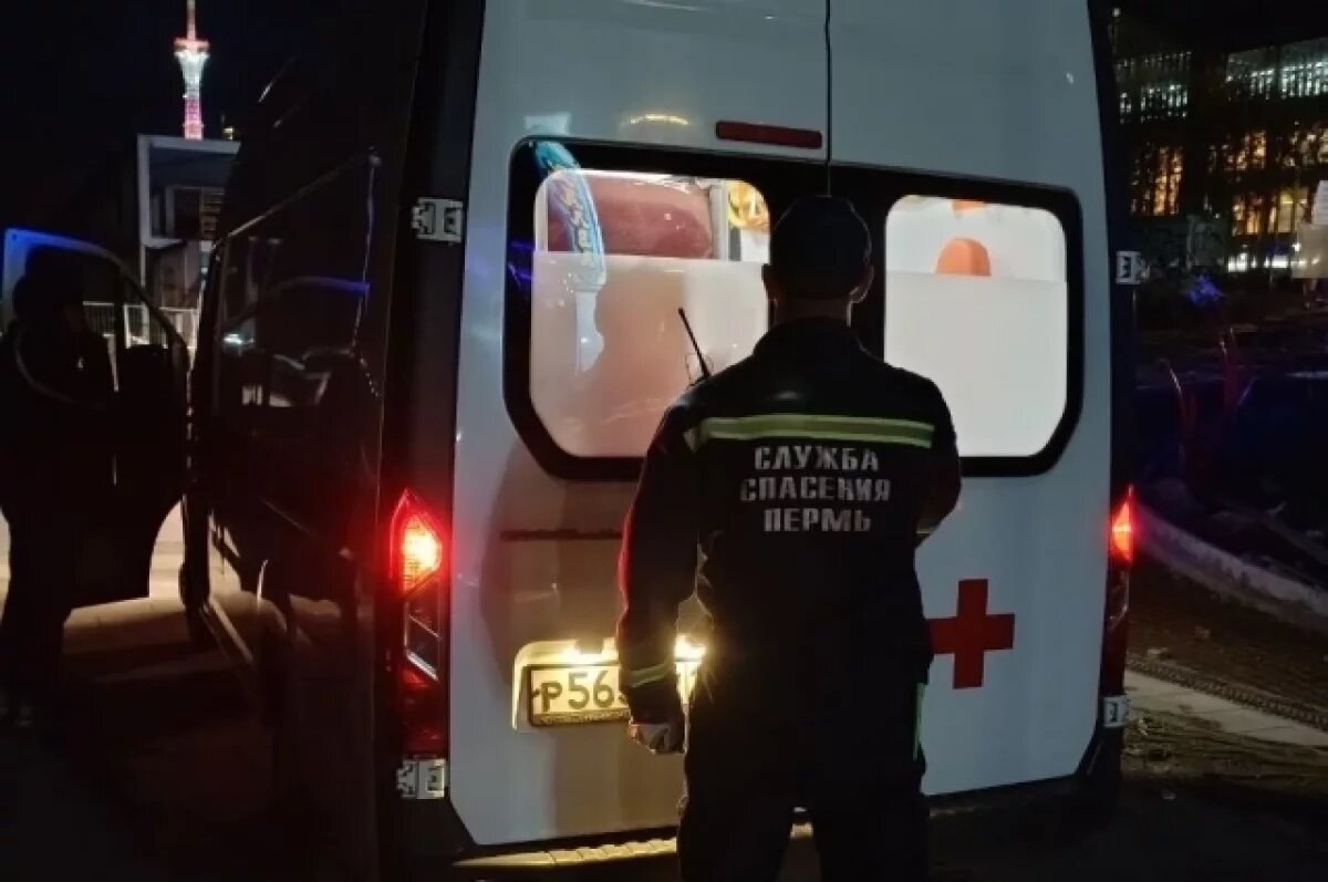    В Перми в запертой квартире обнаружили женщину с признаками инсульта