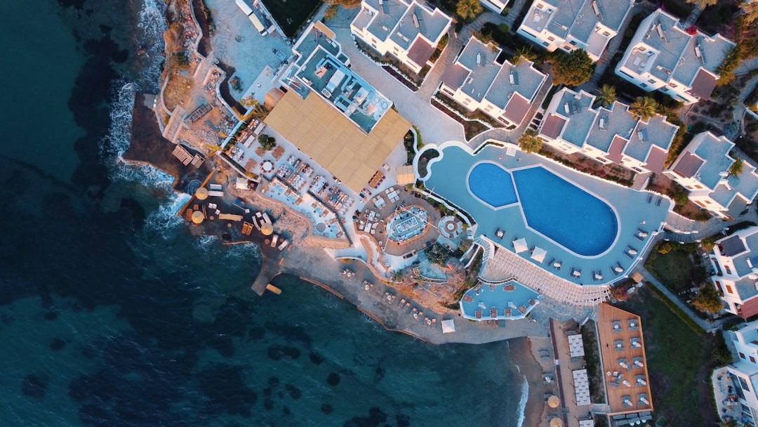    Где в России в 2025 году прибавилось номеров?