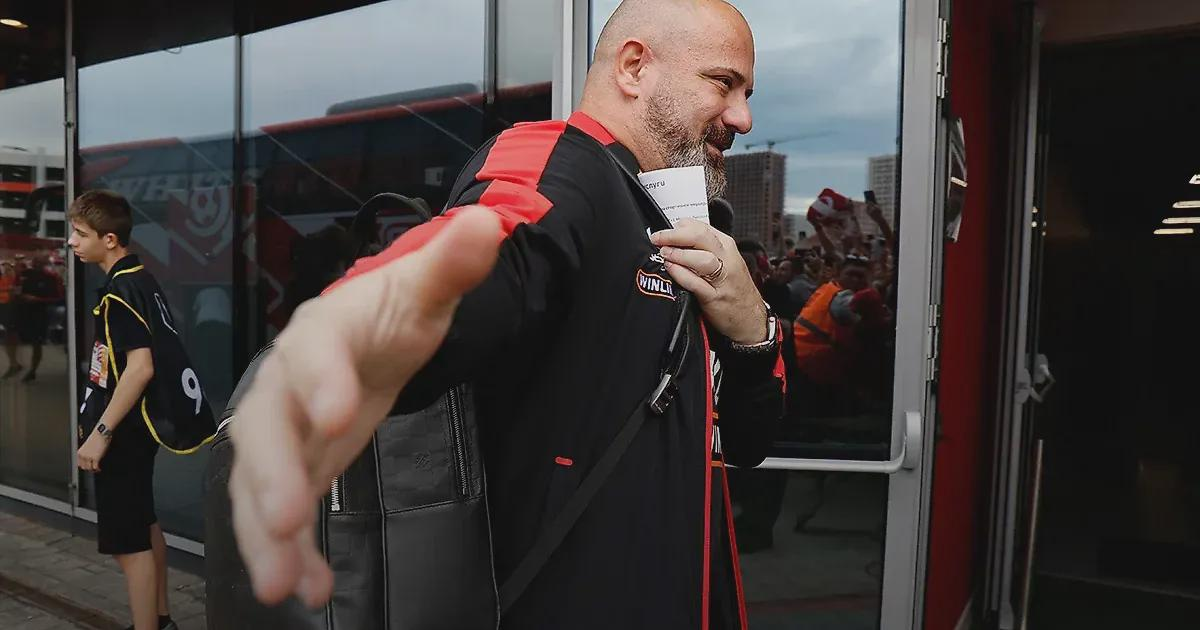 Пока, товарищи!...