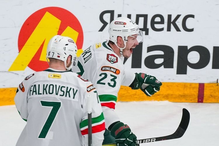    Дмитрий Яшкин и Степан Фальковский   
Фото: ak-bars.ru