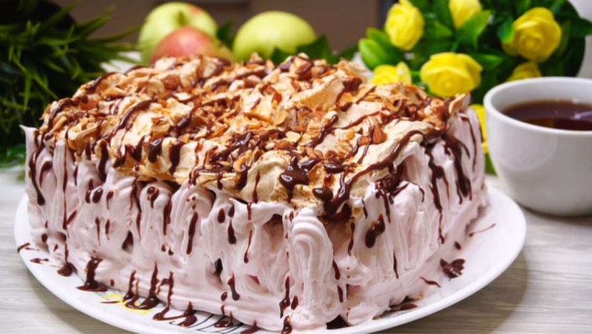 Норвежский торт «Лучший в мире»: А он и правда так хорош, что сложно поверить, что готовится так просто. Противень, миксер и 40 минут...