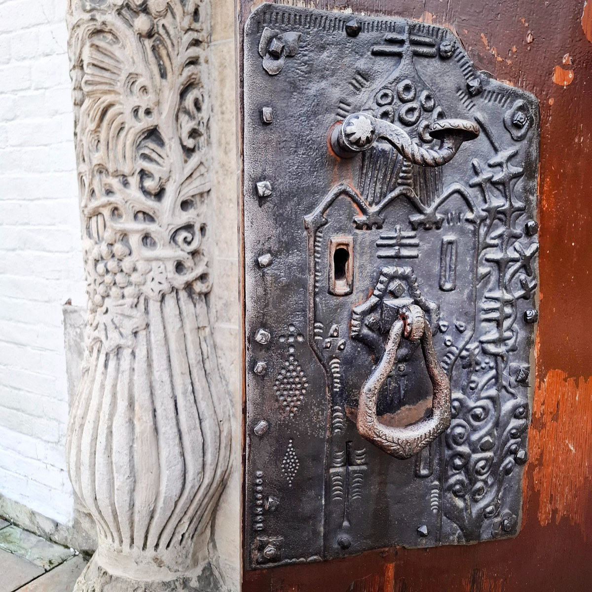 Художественность места - в каждой детали! Фото автора.