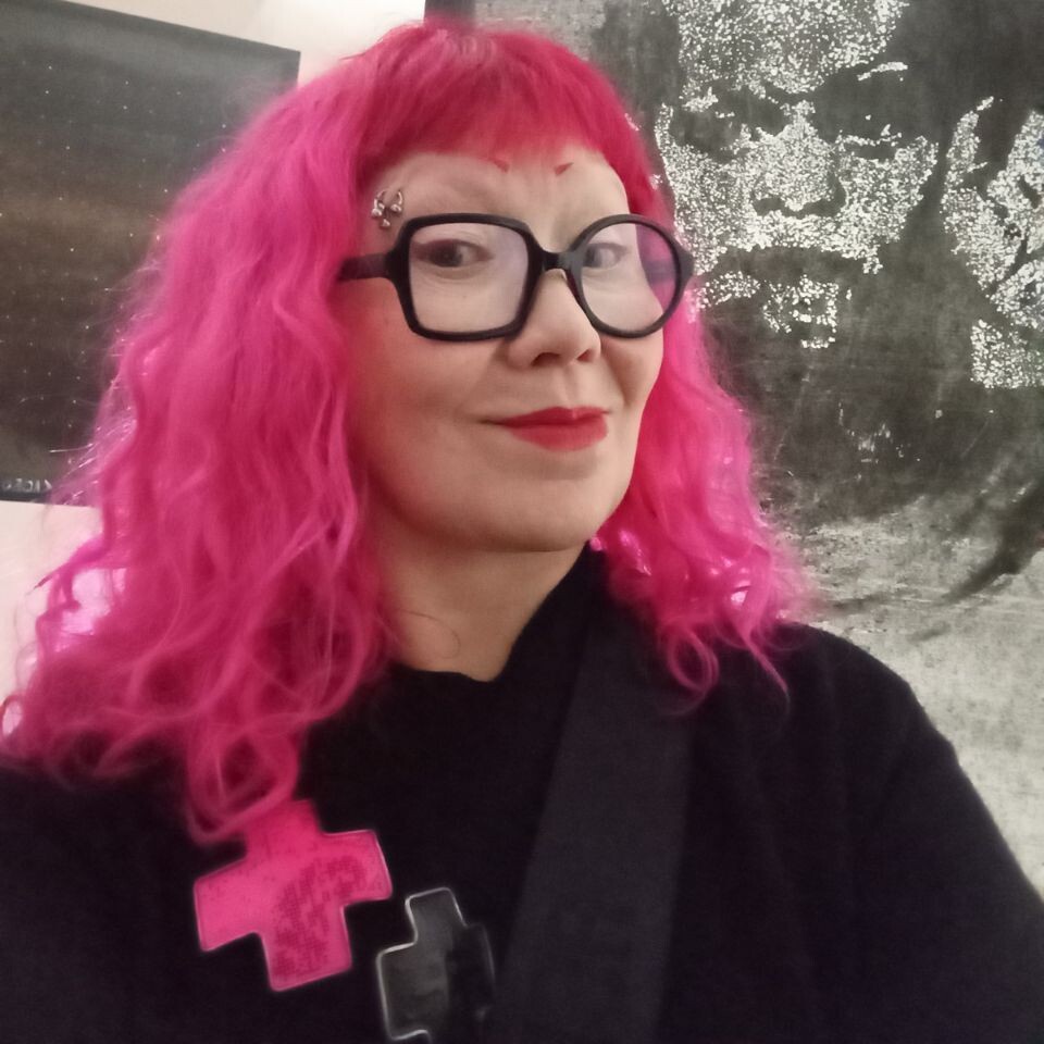 Наталья Романова, автор книг "Идеальная грамотность" и "Пиши без правил"