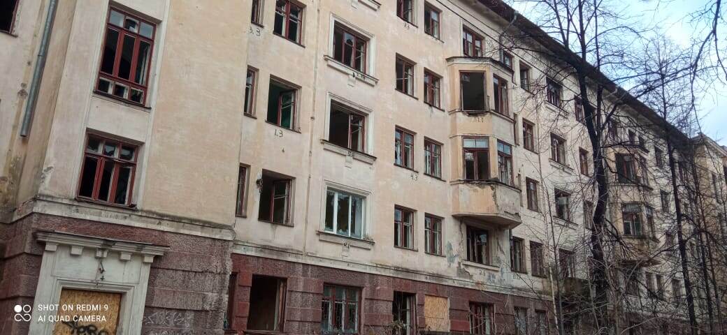 Нижний Тагил. Здание больницы. Фото:  Л.Е. Добрейцина